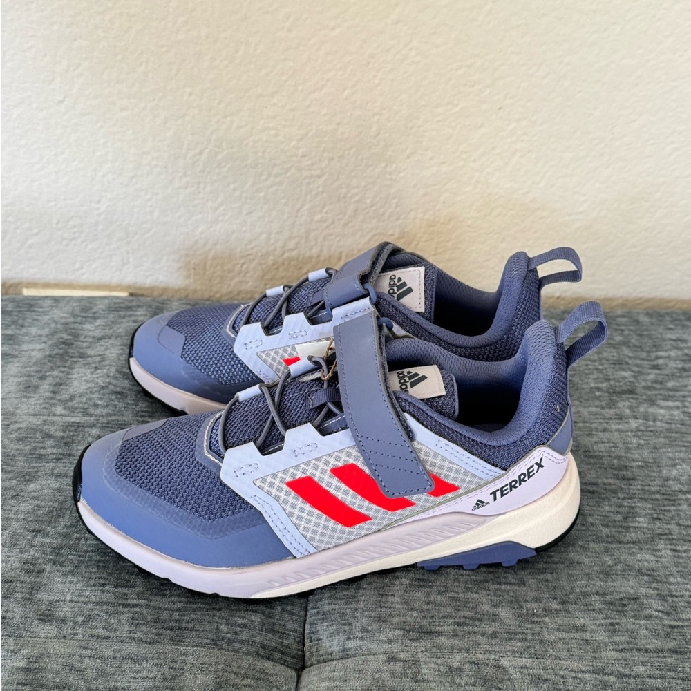 Brand New! Adidas TERREX TRAILMAKER (HIKING) SHOES - Big Boys - Size 4
